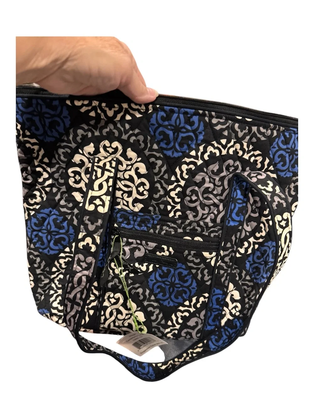 Vera Bradley spacious quilted